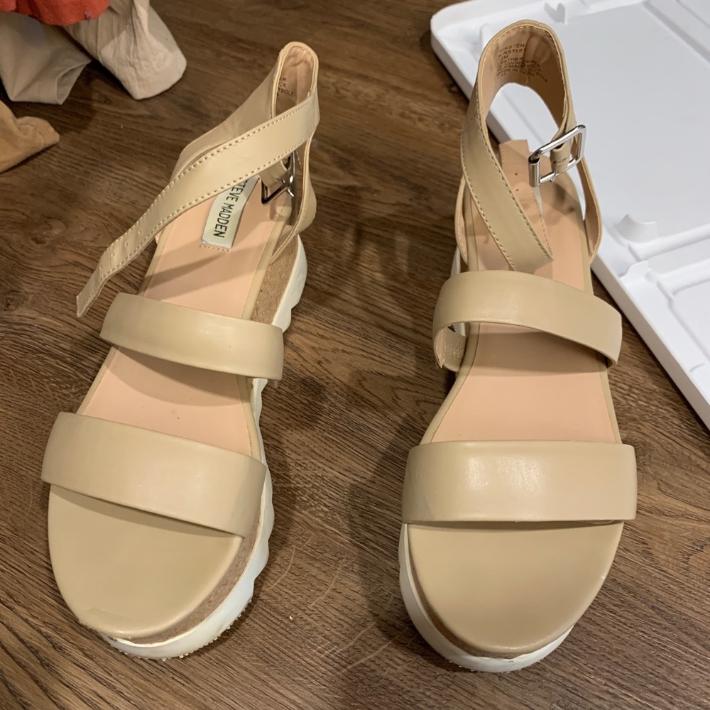 Steve Madden Platform Sandals